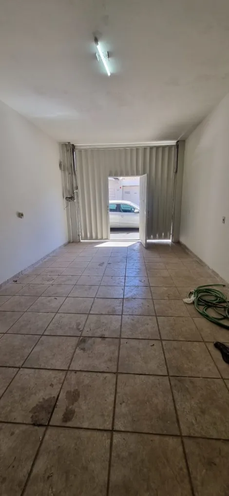 imagem 1 - Casa e cômodo comercial para venda no bairro Nossa Senhora Aparecida imagem 1 - Casa e cômodo comercial para venda no bairro Nossa Senhora Aparecida