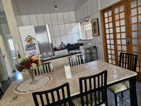 imagem 2 - Casa para venda no bairro Marta Helena imagem 2 - Casa para venda no bairro Marta Helena