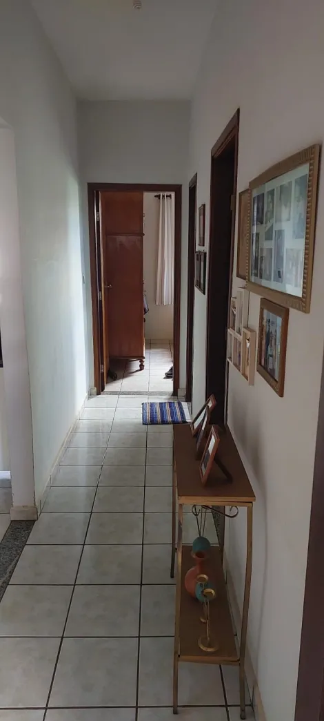 imagem 5 - Casa Estilo Sobrado Para Venda Bairro Tibery Em Uberlândia imagem 5 - Casa Estilo Sobrado Para Venda Bairro Tibery Em Uberlândia