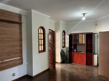 imagem 4 - Casa estilo sobrado para locação no bairro Santa Monica imagem 4 - Casa estilo sobrado para locação no bairro Santa Monica