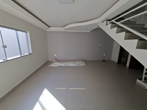 imagem 1 - Casa sobrado para locação no bairro Alto Umuarama imagem 1 - Casa sobrado para locação no bairro Alto Umuarama