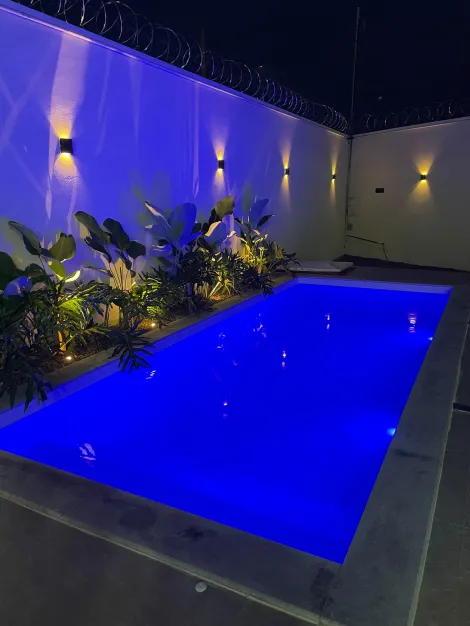 imagem 3 - Casa Comercial Para Venda No Bairro Novo Mundo imagem 3 - Casa Comercial Para Venda No Bairro Novo Mundo