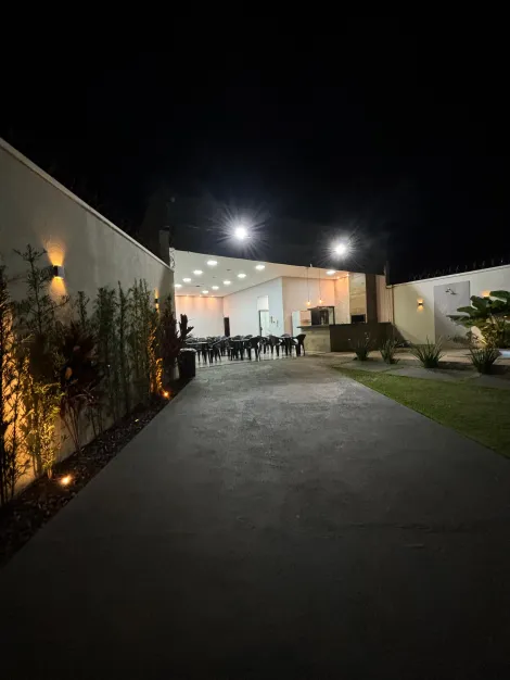 imagem 5 - Casa Comercial Para Venda No Bairro Novo Mundo imagem 5 - Casa Comercial Para Venda No Bairro Novo Mundo
