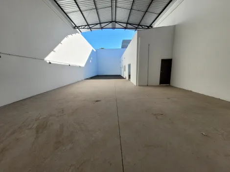 imagem 2 - Barracão para locação no bairro Daniel Fonseca imagem 2 - Barracão para locação no bairro Daniel Fonseca