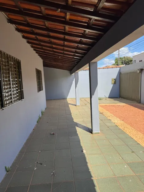 imagem 1 - Casa para venda no bairro Santa Mônica imagem 1 - Casa para venda no bairro Santa Mônica