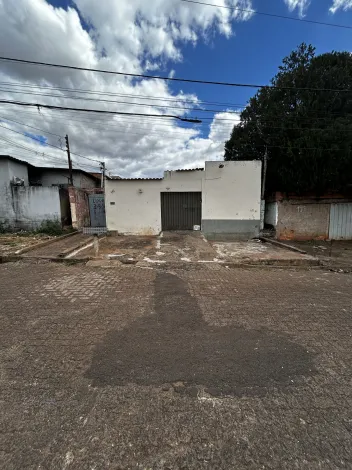 imagem 2 - Colônia para venda no bairro Dona Zulmira Em Uberlândia imagem 2 - Colônia para venda no bairro Dona Zulmira Em Uberlândia