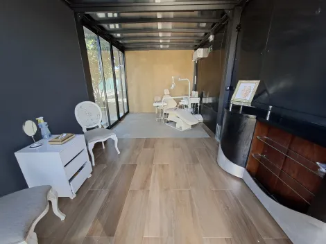 imagem 1 - Cômodo comercial para locação no Bairro Jardim Karaiba imagem 1 - Cômodo comercial para locação no Bairro Jardim Karaiba