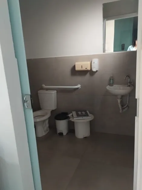 imagem 3 - Cômodo comercial Para Locação no Bairro Jardim Karaiba imagem 3 - Cômodo comercial Para Locação no Bairro Jardim Karaiba