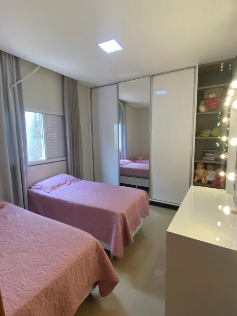 imagem 5 - Casa para venda no bairro Novo Mundo imagem 5 - Casa para venda no bairro Novo Mundo