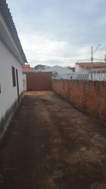 imagem 4 - Casa Para Venda No Bairro Santa Mônica imagem 4 - Casa Para Venda No Bairro Santa Mônica