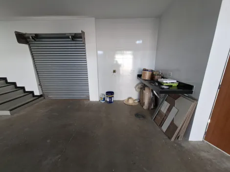 imagem 3 - Galpão para locação no bairro Novo Mundo imagem 3 - Galpão para locação no bairro Novo Mundo