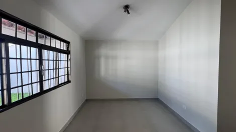 imagem 1 - Casa estilo sobrado para locação no bairro Jardim Karaiba imagem 1 - Casa estilo sobrado para locação no bairro Jardim Karaiba