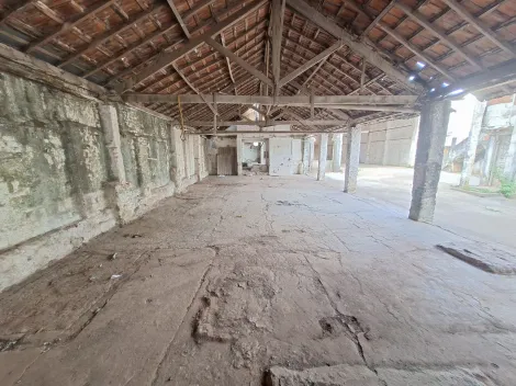 imagem 1 - Barracão para locação no bairro Martins imagem 1 - Barracão para locação no bairro Martins