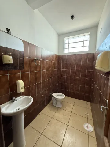 imagem 3 - Barracão para locação no bairro Brasil imagem 3 - Barracão para locação no bairro Brasil