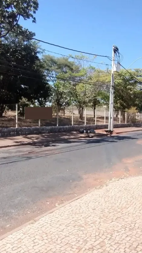 imagem 1 - Terreno para venda no bairro Chácaras Tubalina imagem 1 - Terreno para venda no bairro Chácaras Tubalina