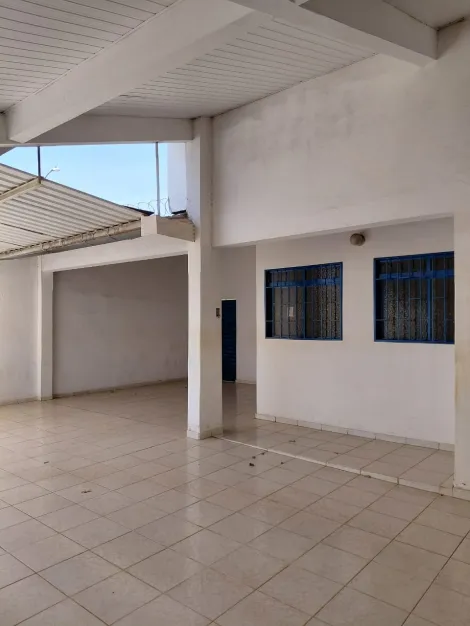 imagem 2 - Casa para venda no Bairro Santa Mônica imagem 2 - Casa para venda no Bairro Santa Mônica