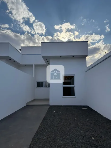 imagem 2 - Casa para venda no bairro Segismundo Pereira imagem 2 - Casa para venda no bairro Segismundo Pereira
