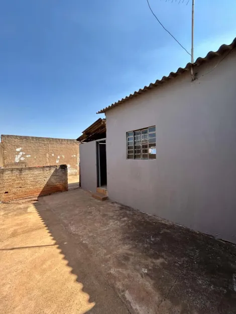 imagem 3 - Casa para venda no bairro Segismundo Pereira imagem 3 - Casa para venda no bairro Segismundo Pereira