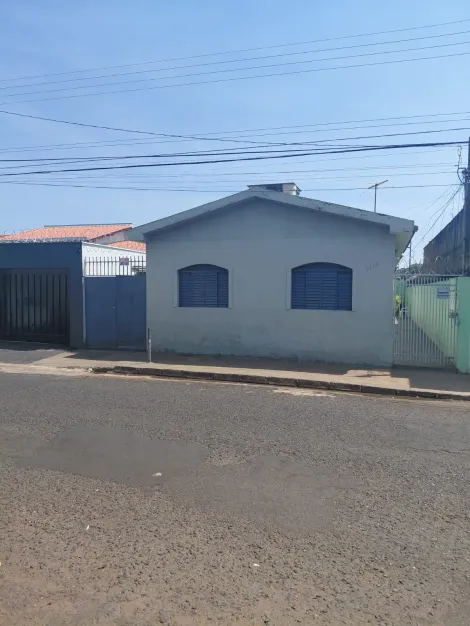 imagem 1 - Colônia para venda no bairro Martins imagem 1 - Colônia para venda no bairro Martins