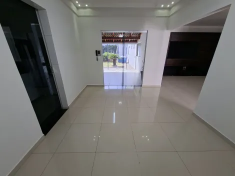 imagem 4 - Casa para locação no bairro Santa Mônica imagem 4 - Casa para locação no bairro Santa Mônica