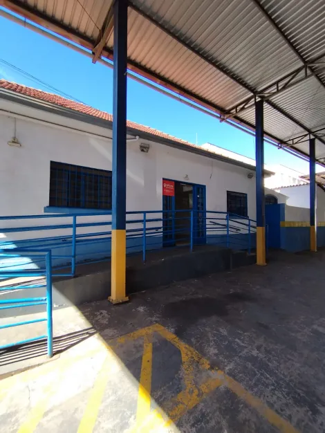 imagem 4 - Galpão Comercial disponível para locação Bairro Martins imagem 4 - Galpão Comercial disponível para locação Bairro Martins