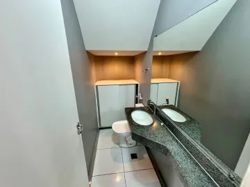 imagem 4 - Casa estilo sobrado para locação no bairro Tubalina imagem 4 - Casa estilo sobrado para locação no bairro Tubalina
