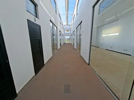 imagem 2 - Loja para locação no bairro Novo Mundo imagem 2 - Loja para locação no bairro Novo Mundo