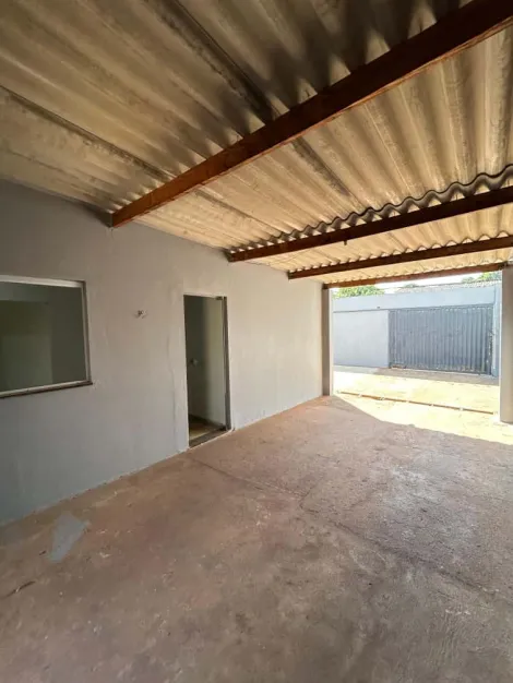 imagem 3 - Casa para venda no bairro Santa Mônica imagem 3 - Casa para venda no bairro Santa Mônica