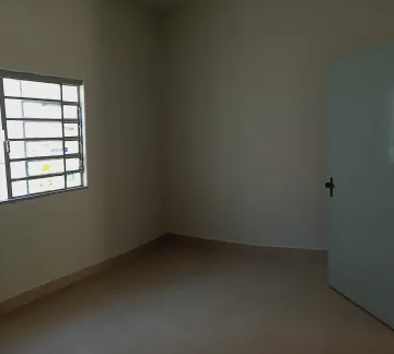 imagem 3 - Casa disponível para locação comercial ou residencial no bairro Martins imagem 3 - Casa disponível para locação comercial ou residencial no bairro Martins