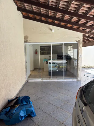 imagem 2 - Casa para locação no bairro Carajas imagem 2 - Casa para locação no bairro Carajas