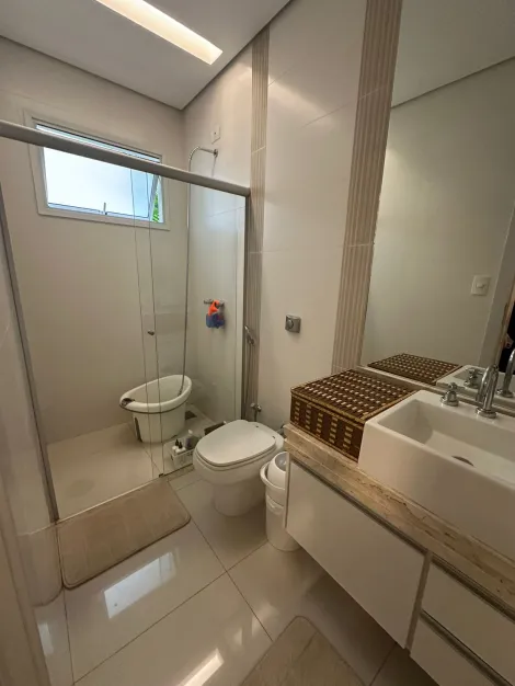 imagem 2 - Casa para locação no condomínio Villa dos Ipês imagem 2 - Casa para locação no condomínio Villa dos Ipês
